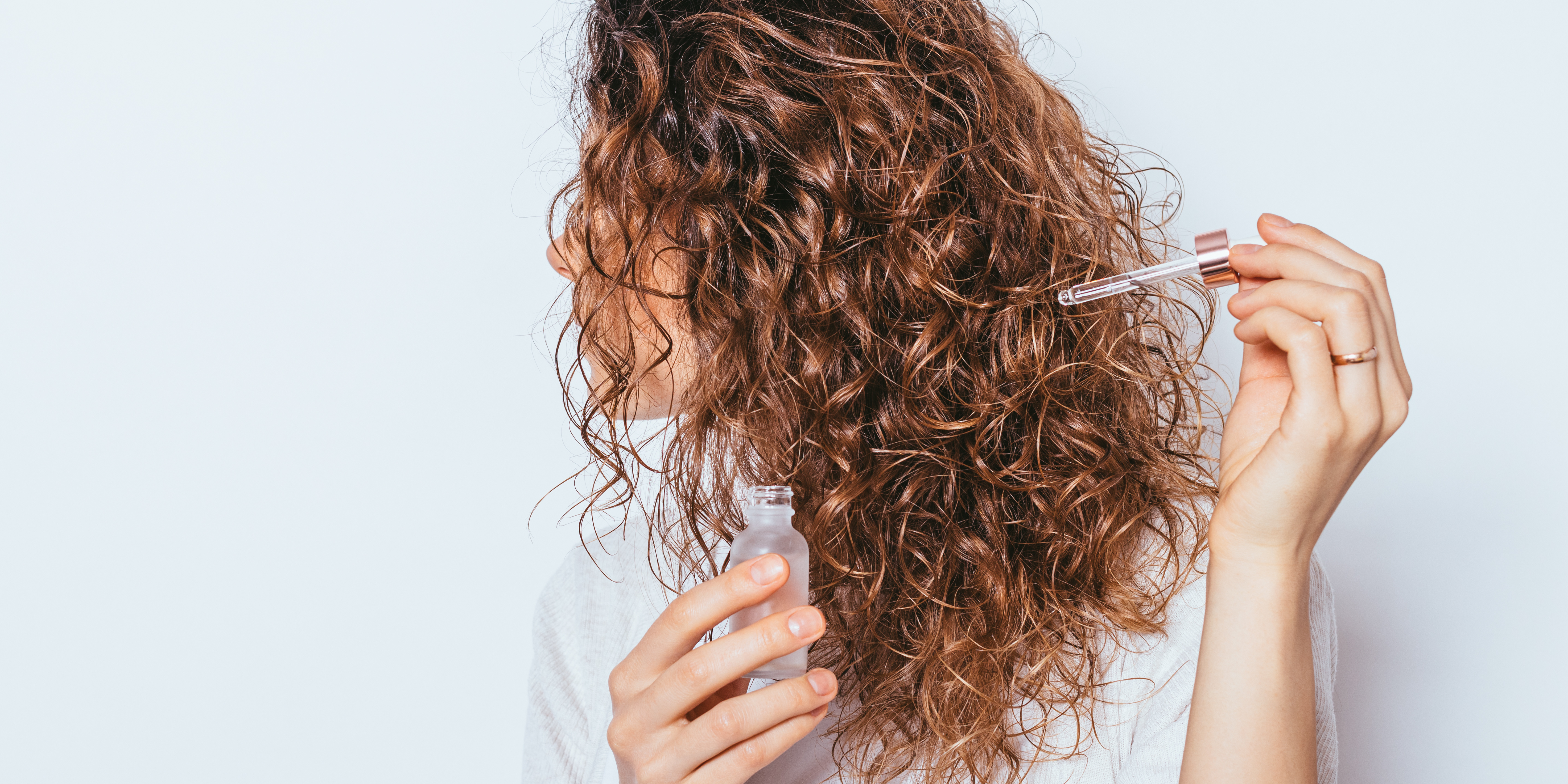 HYDRATER CHEVEUX BOUCLES